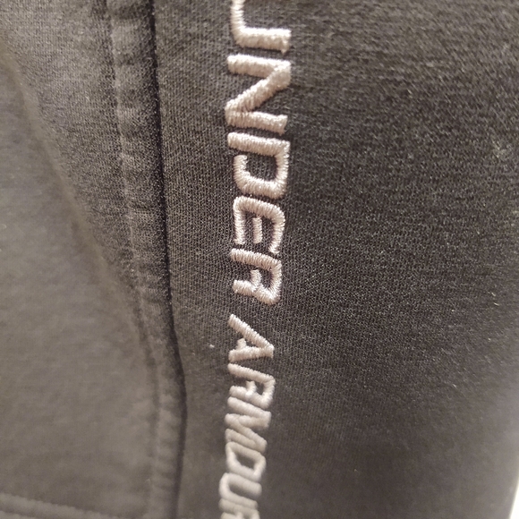 Under Armour Jacket - Picture 5 of 8